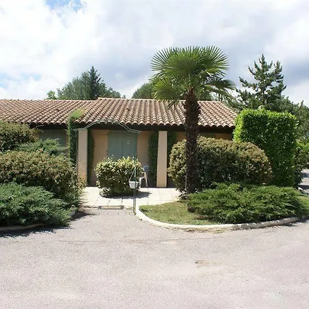 Hotel Des Pins 3*