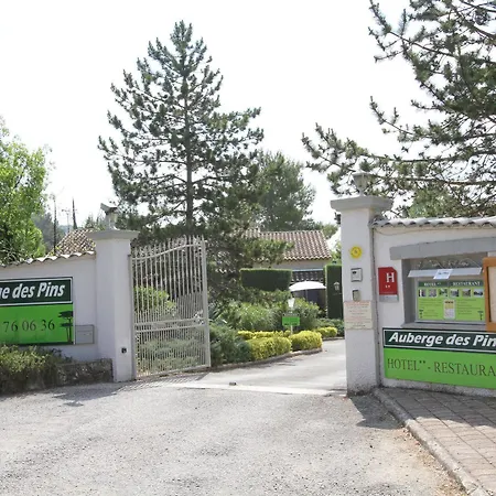 Hotel Des Pins